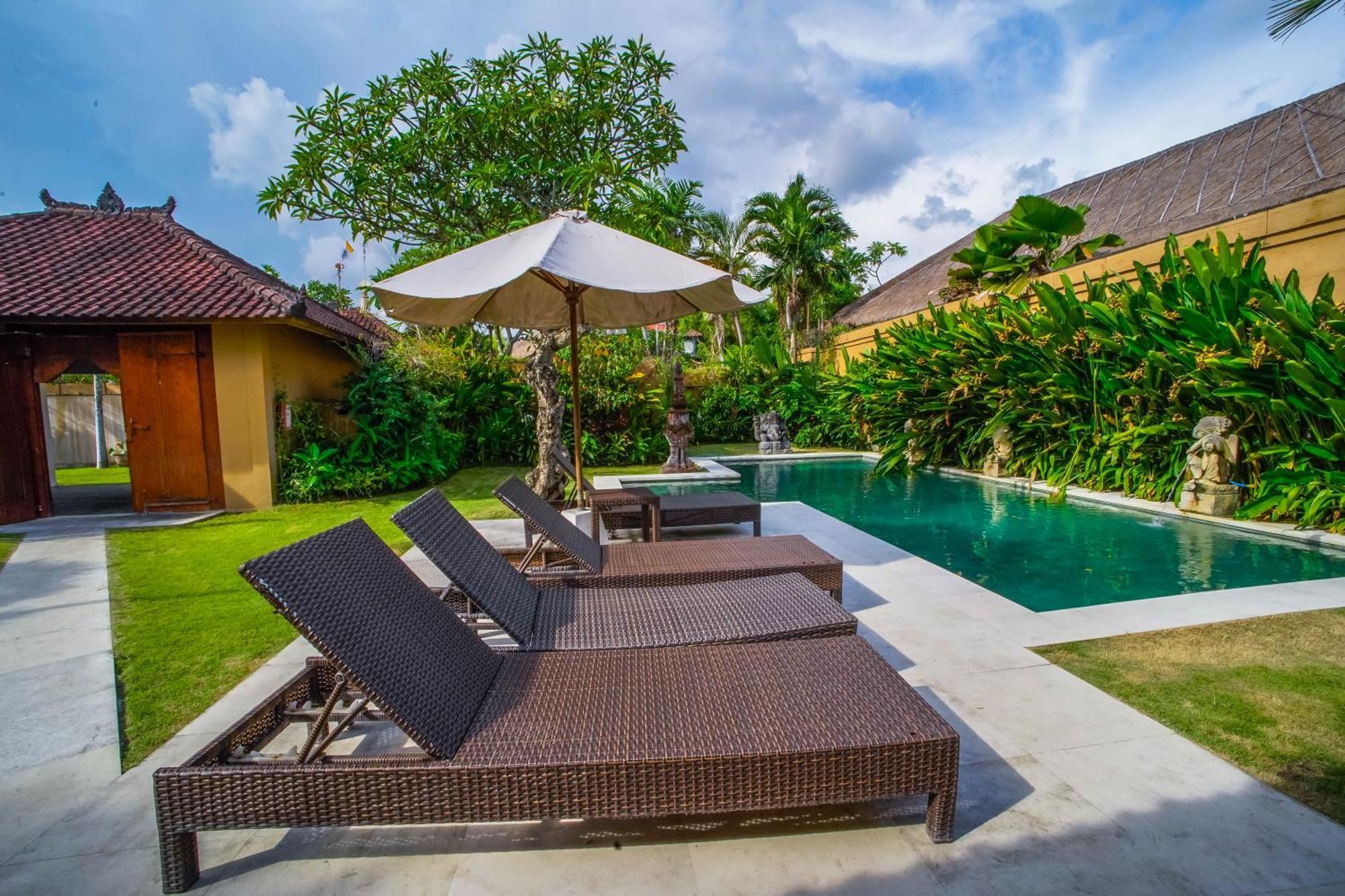 Bali Dyana Villas Seminyak Zewnętrze zdjęcie